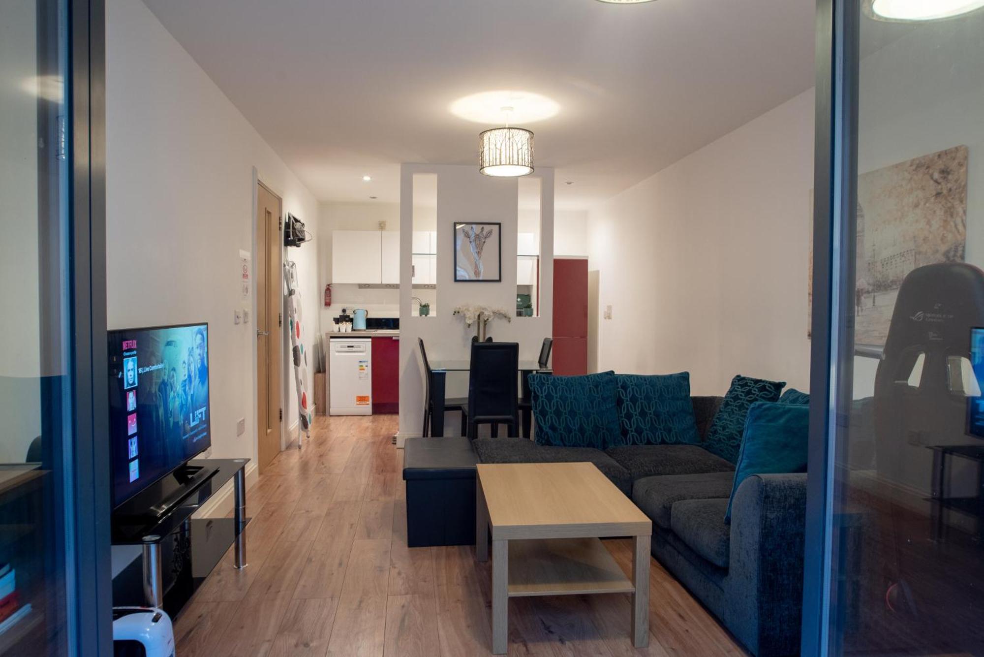 ברמינגהאם Spacious 1 Bed Apartment With Workspace, Coffee & Free Secure Parking מראה חיצוני תמונה